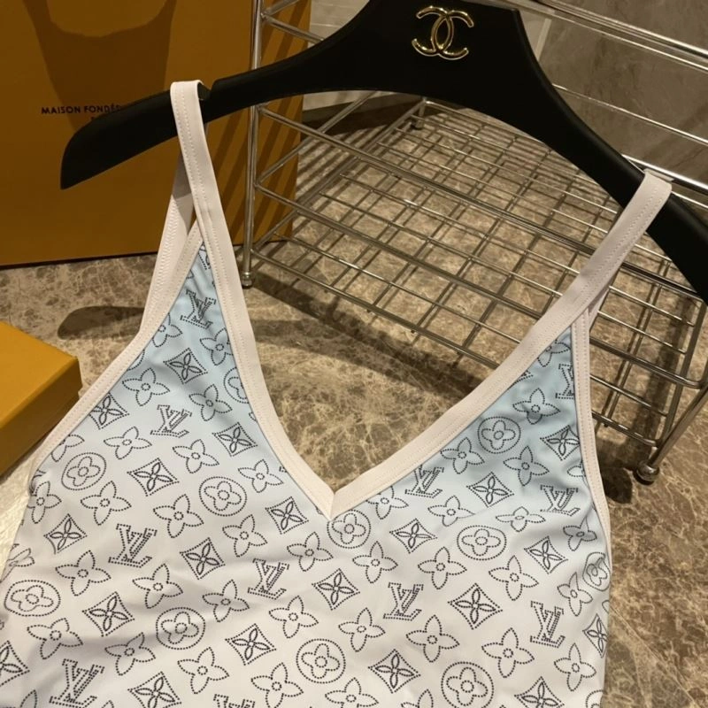 Trendy LXXIS VXXTTON 265936