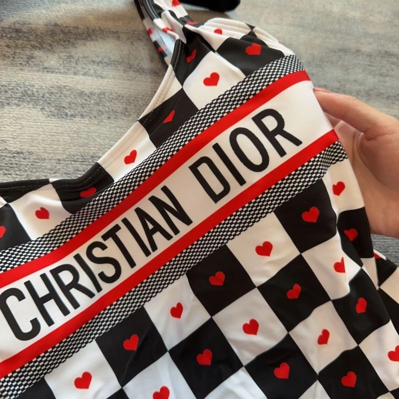 Sleek CHRISTIAN DXXR 266174