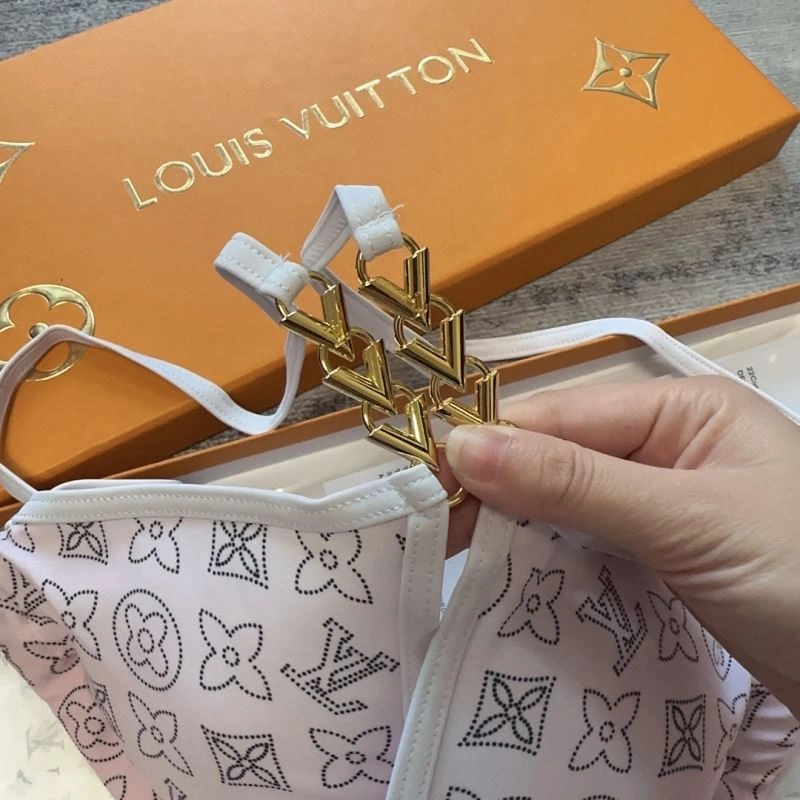 Stylish LXXIS VXXTTON 265881