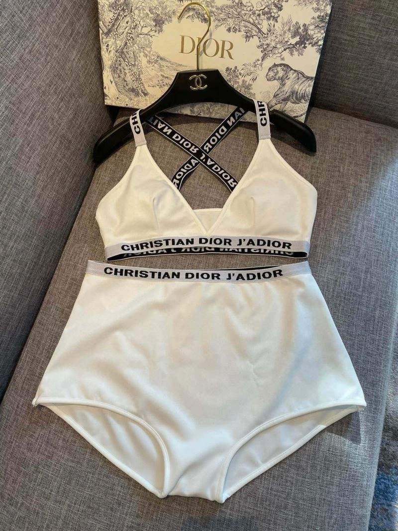 Comfortable CHRISTIAN DXXR 266135