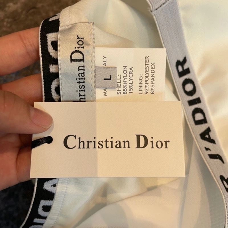 Comfortable CHRISTIAN DXXR 266135