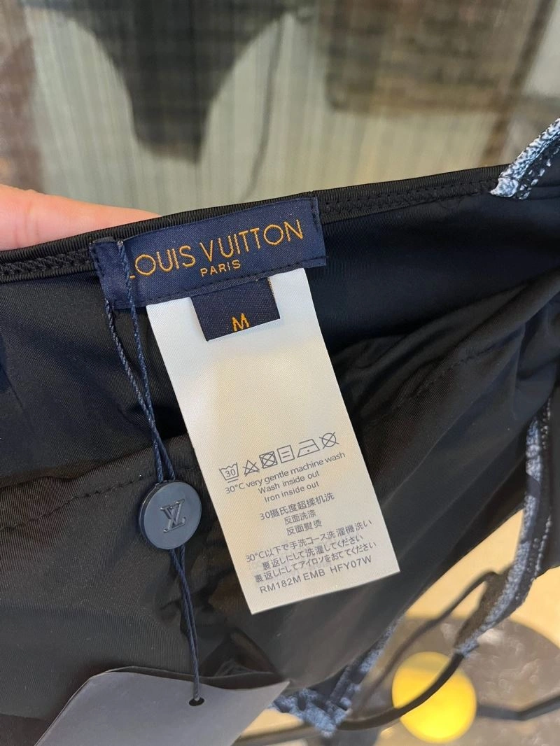 Bold LXXIS VXXTTON 265843