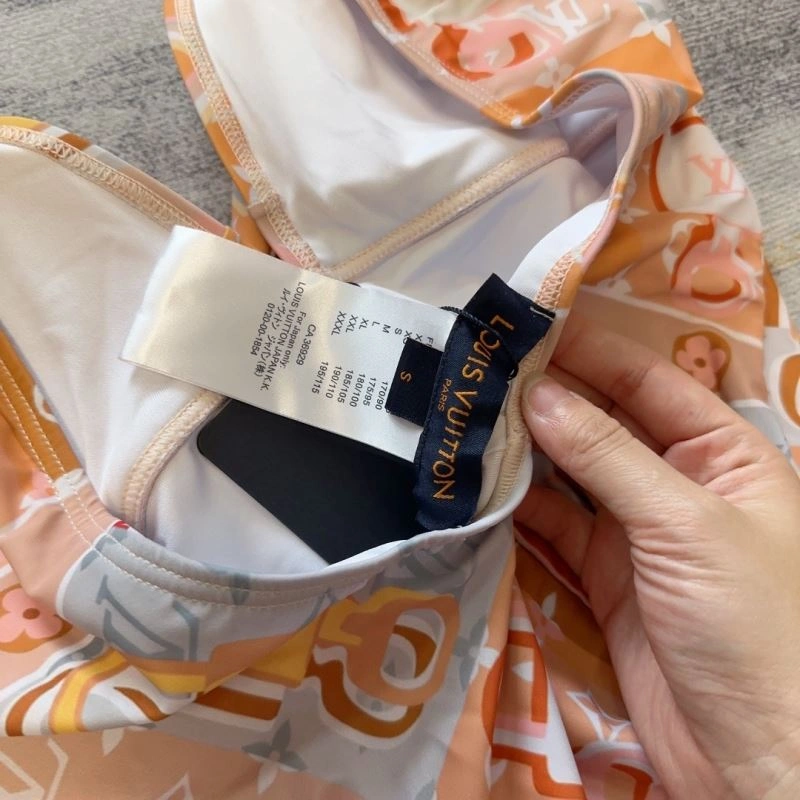 ModernLook LXXIS VXXTTON 265819
