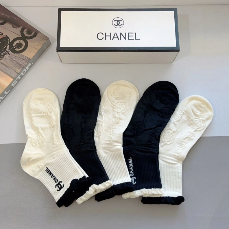 Sophisticated CHXNXL 264057