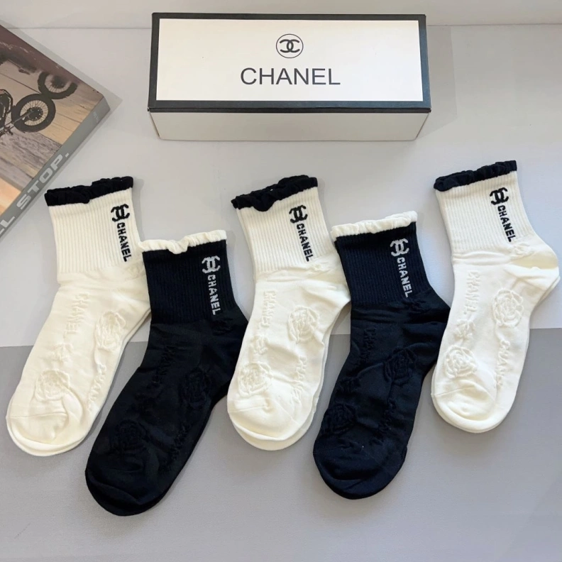 Sophisticated CHXNXL 264057