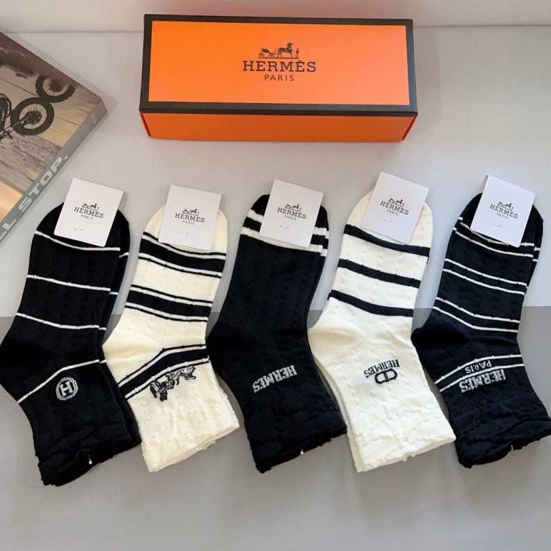 HXRMXS Minimalist 263519