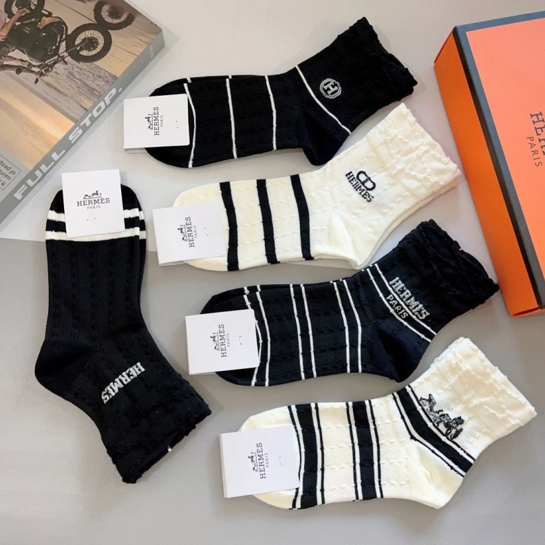 HXRMXS Minimalist 263519