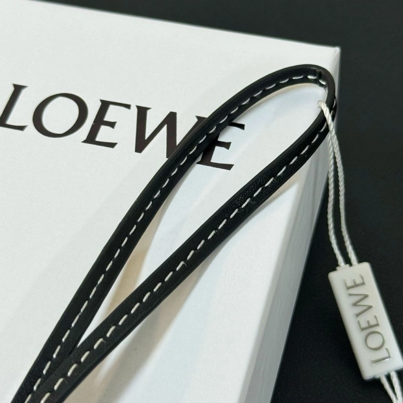 Minimalist LXXWE 271271