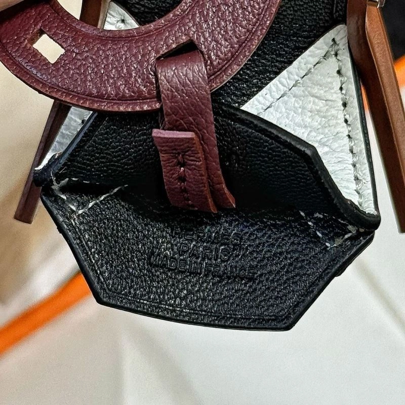 Breathable HXRMXS 270316