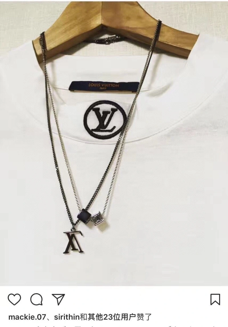 Breathable LX Necklaces 309575