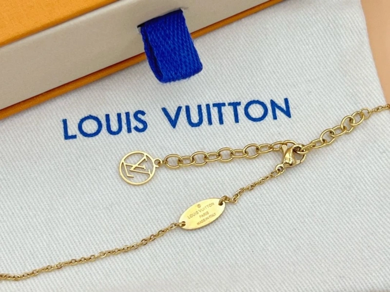 HighQuality LX Necklaces 309569