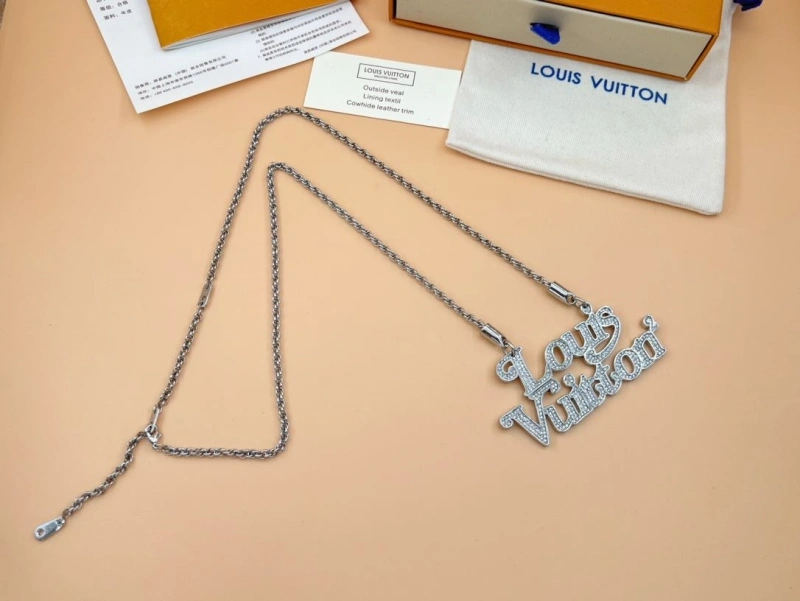 LX Necklaces Sleek 309571