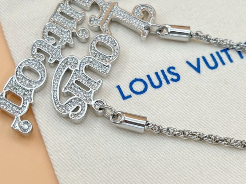LX Necklaces Sleek 309571