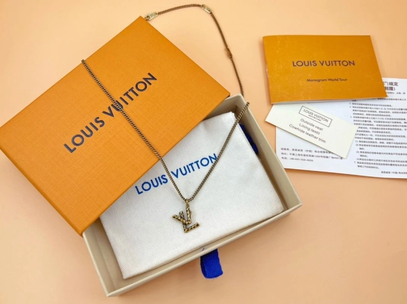 Stylish LX Necklaces 309573