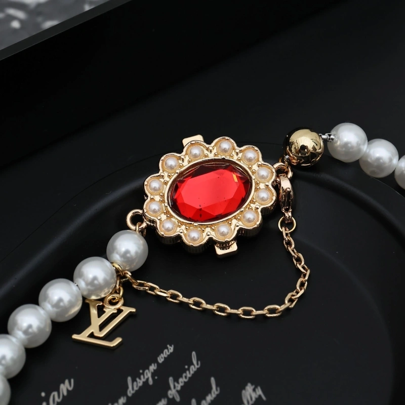 ModernLook LX Necklaces 309566