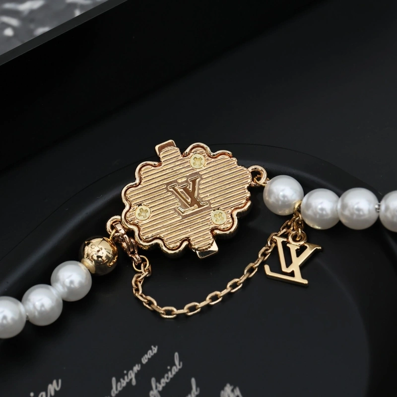 ModernLook LX Necklaces 309566