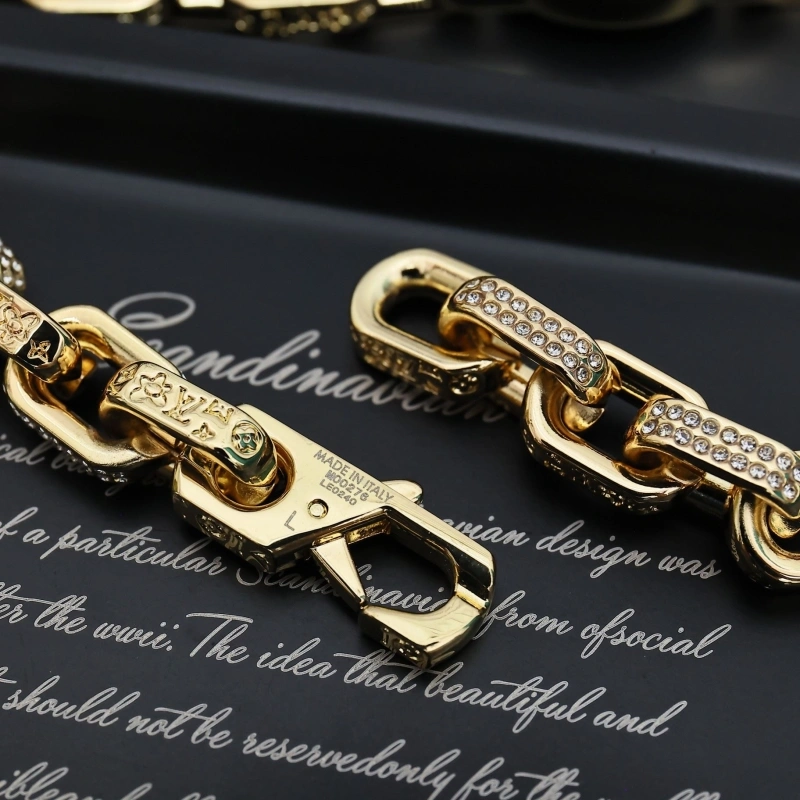 Bold LX Necklaces 309568