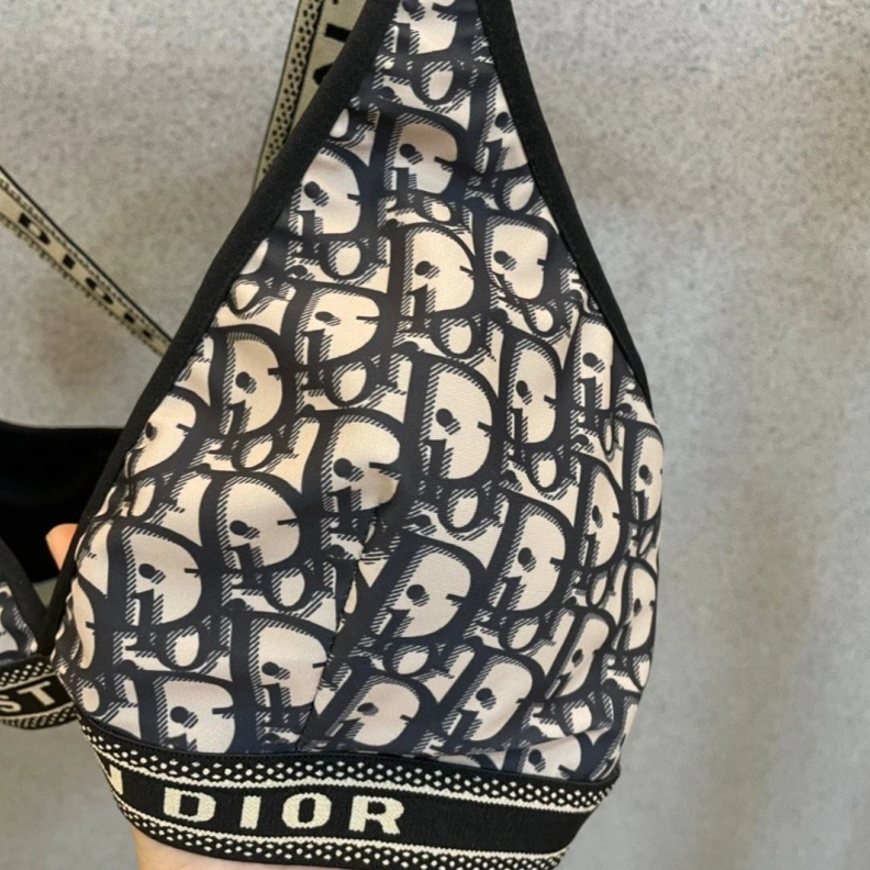 CHRISTIAN DXXR Bold 264645