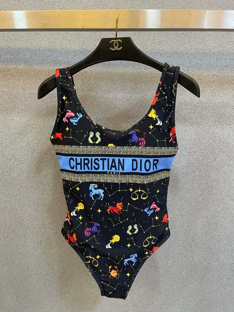 Comfortable CHRISTIAN DXXR 264638