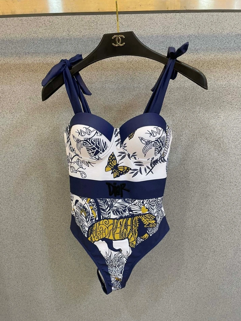 Affordable CHRISTIAN DXXR 264615