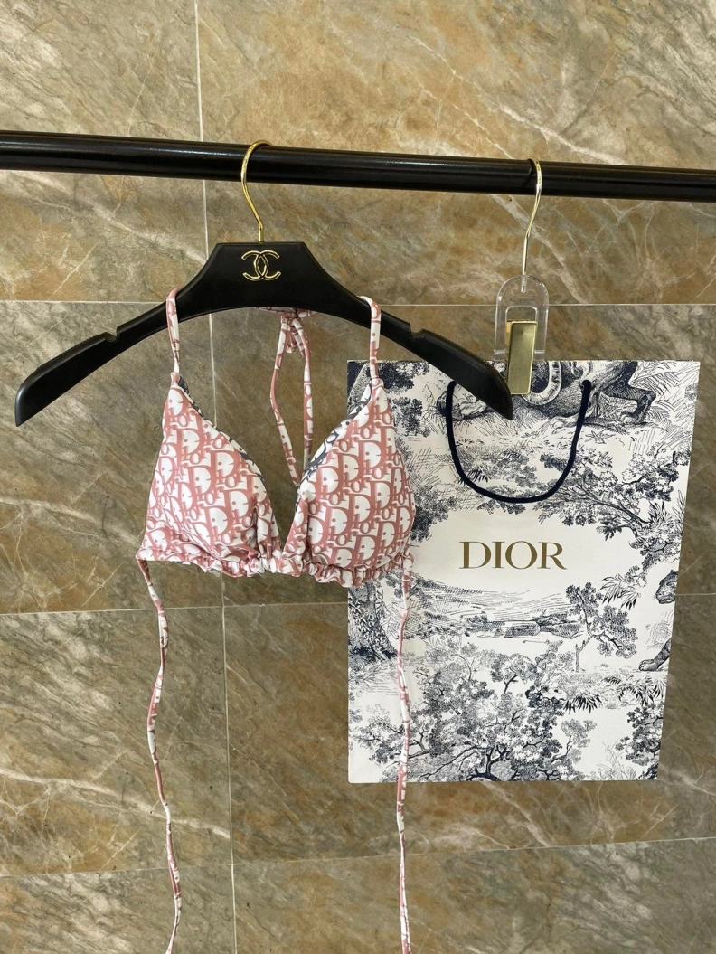 Comfortable CHRISTIAN DXXR 264597