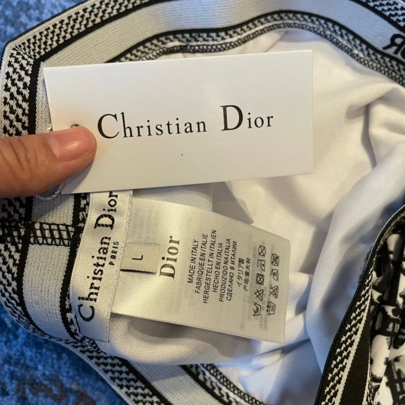 Versatile CHRISTIAN DXXR 264585