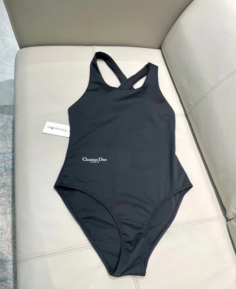 Comfortable CHRISTIAN DXXR 264592