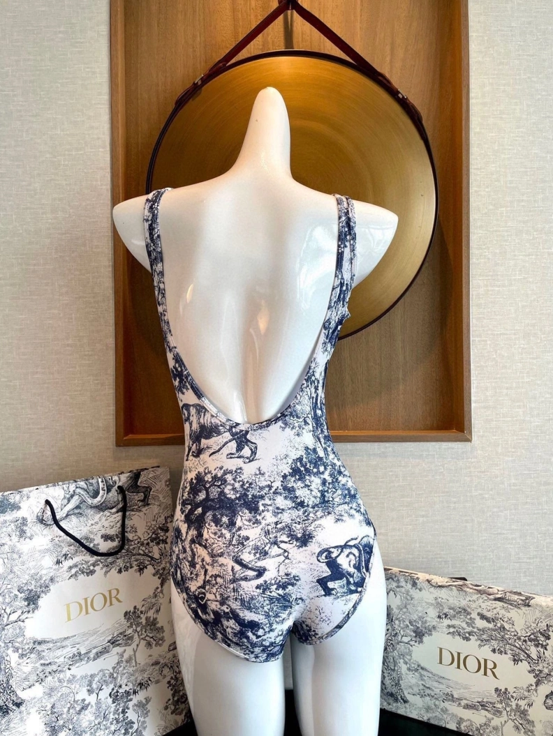 ModernLook CHRISTIAN DXXR 264578