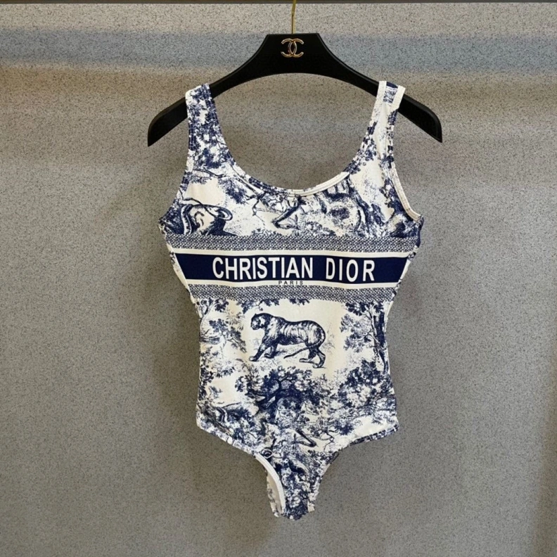 ModernLook CHRISTIAN DXXR 264578