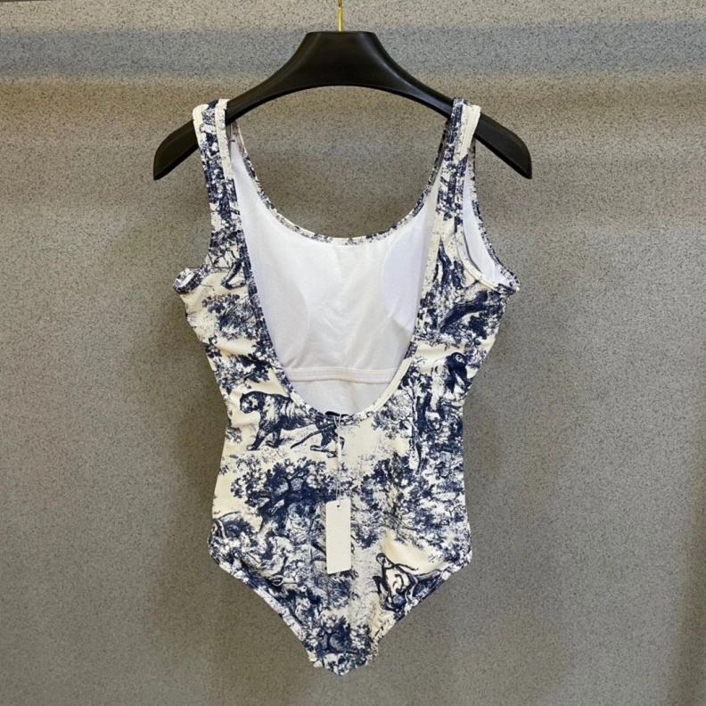 ModernLook CHRISTIAN DXXR 264578