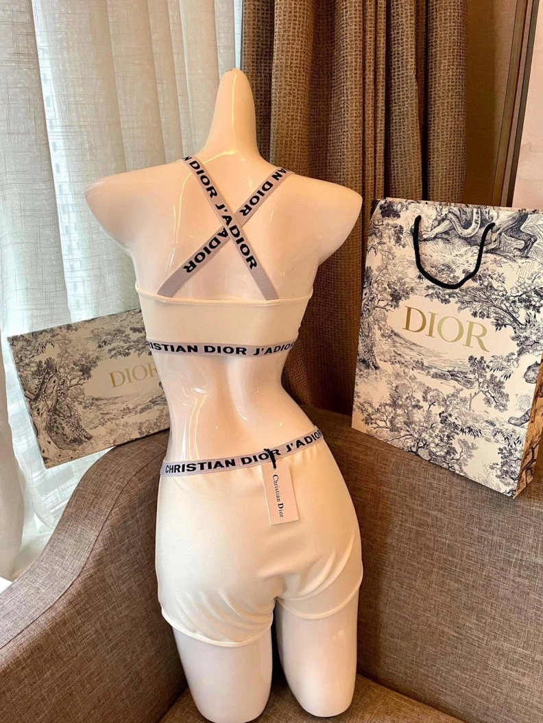 ModernLook CHRISTIAN DXXR 264580