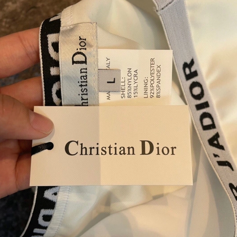 ModernLook CHRISTIAN DXXR 264580