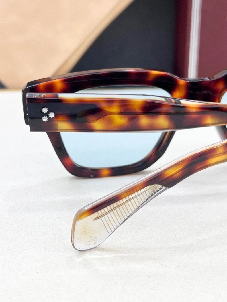 Othxr Sunglasses WellDesigned 254385