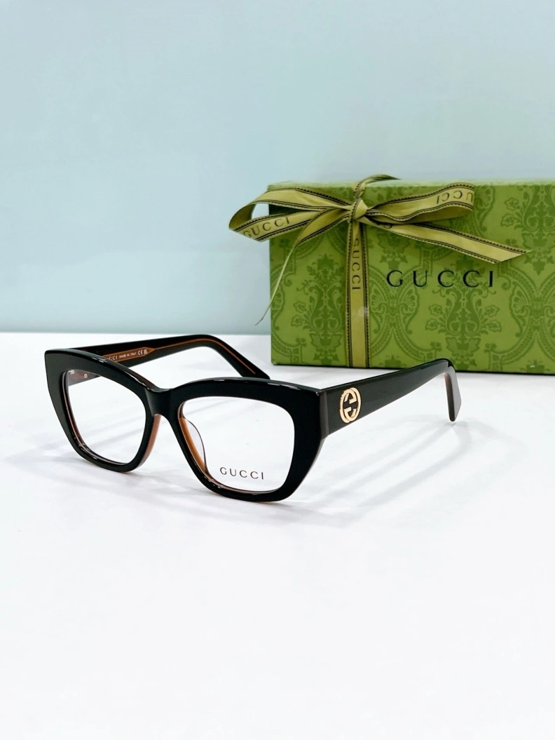 Comfortable Gxccx Sunglasses 252228