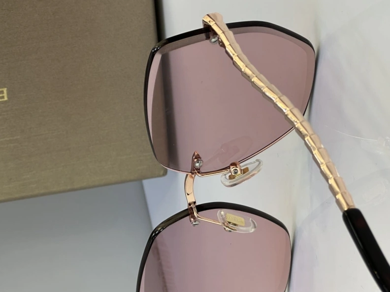 ModernLook Othxr Sunglasses 254342