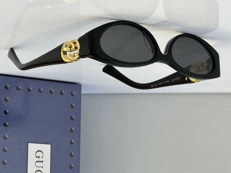 Gxccx Sunglasses EyeCatching 252233