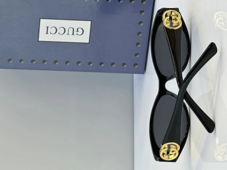 Gxccx Sunglasses EyeCatching 252233
