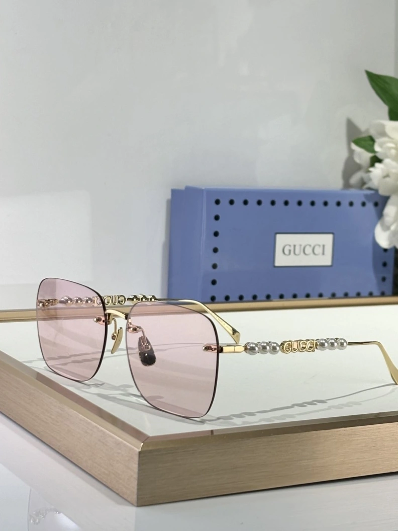 Resilient Gxccx Sunglasses 252231