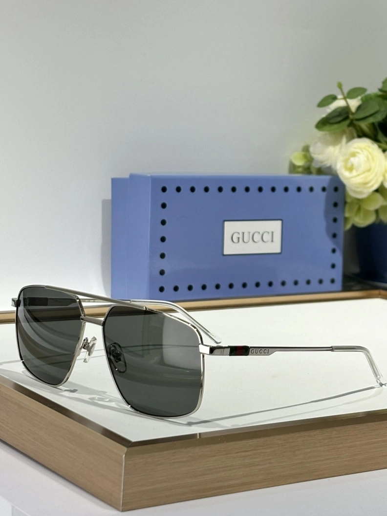 Comfortable Gxccx Sunglasses 252221