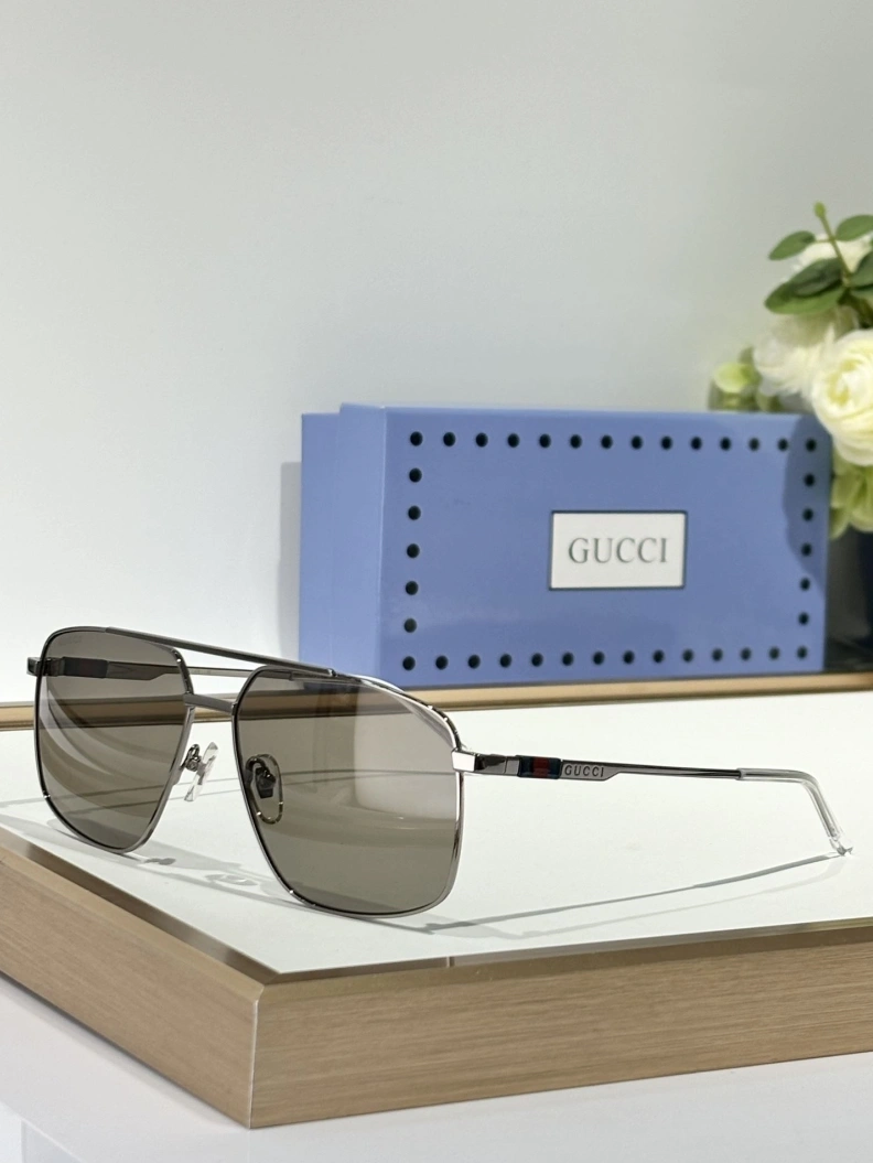 Comfortable Gxccx Sunglasses 252221