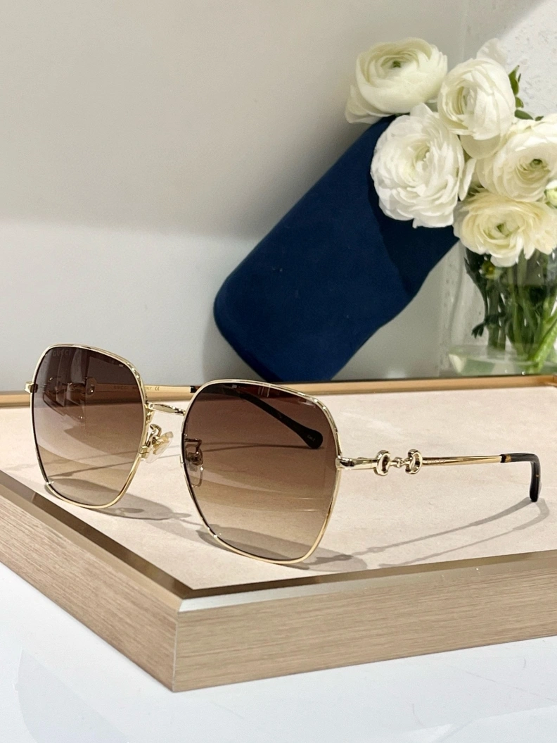 Gxccx Sunglasses Vibrant 252214