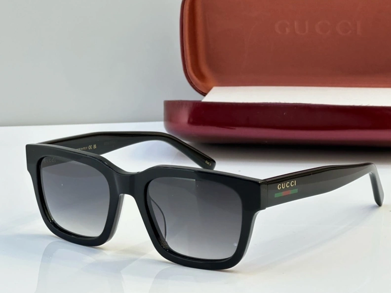Compact Gxccx Sunglasses 252208