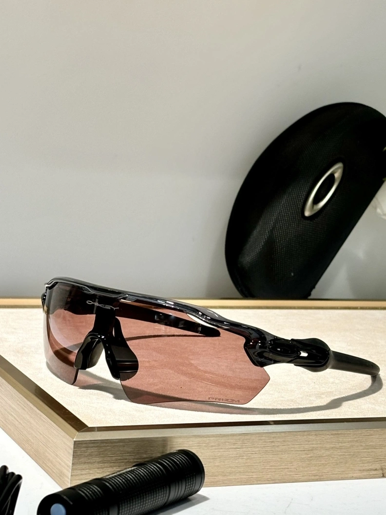 Vibrant Othxr Sunglasses 254289