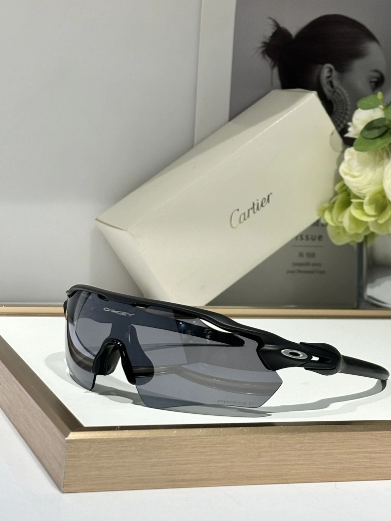 Vibrant Othxr Sunglasses 254289