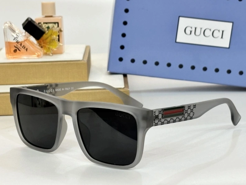 Gxccx Sunglasses Refined 252202