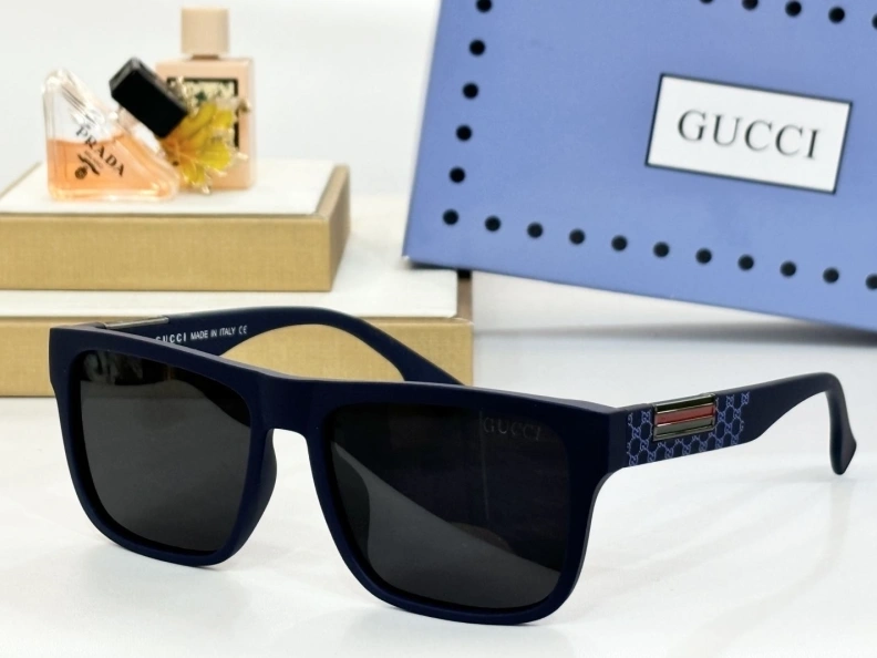 Gxccx Sunglasses Refined 252202
