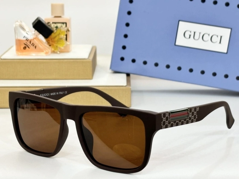 Gxccx Sunglasses Refined 252202
