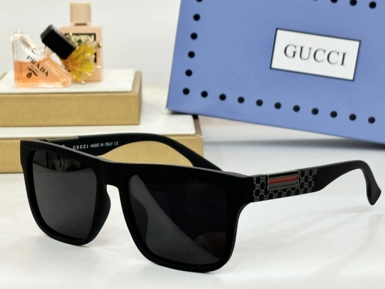 Gxccx Sunglasses Refined 252202