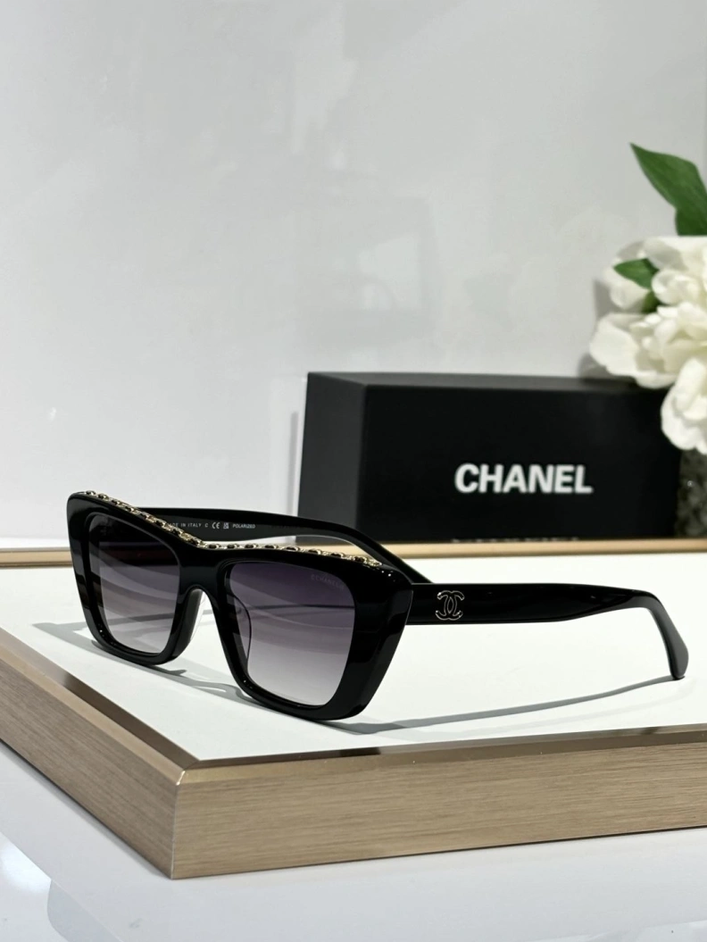 Resilient Chxnxl Sunglasses 250974