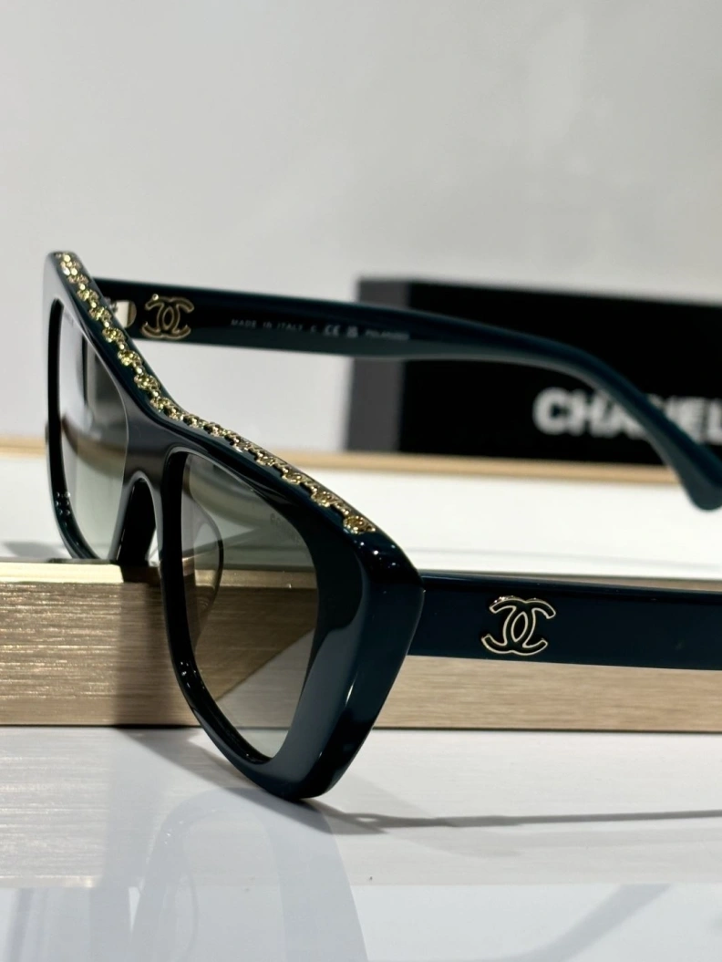 Resilient Chxnxl Sunglasses 250974